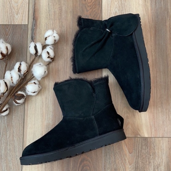 🌿UGG🌿 CLASSIC MINI TWIST BOOTS - Picture 10 of 10